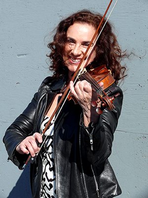 Hoff-Barthelson Music School HB Artist Series presents violinist and composer Elektra Kurtis-Stewart: On the Wings of Strings