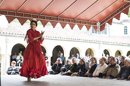 Wednesday Morning Concert: Flamenco in the Courtyard