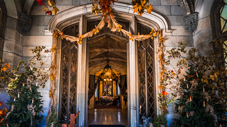 Classic Lyndhurst Mansion Tours - With a Halloween Twist