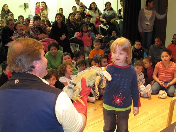 April Vacation Program: Nighttime in the Animal Kingdom with Animal Embassy
