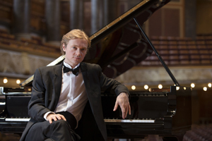 Pianist Dmitri Levkovich Opens Sixth Season of The Sanctuary Series