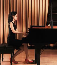 Lisa Yui Pianist at Scarsdale Congregational Church