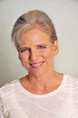 Improv for Actors, Writers & Bored People with facilitator Lynne Lori Sylvan