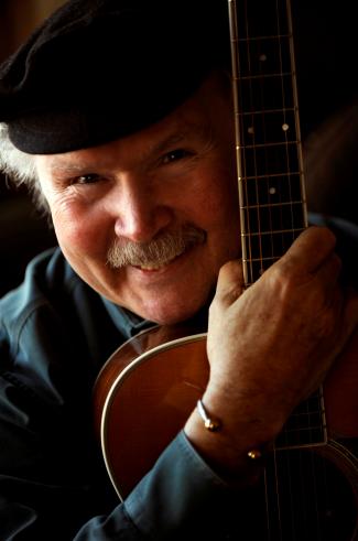 Walkabout Clearwater Coffeehouse presents Tom Paxton and the DonJuans