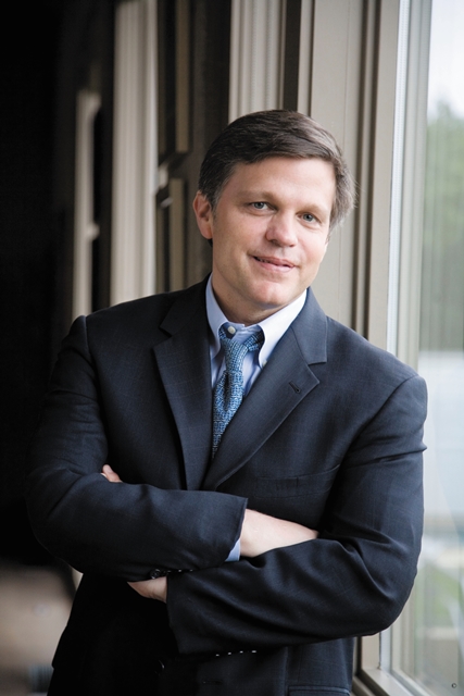 An Evening with Douglas Brinkley
