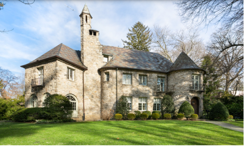 Histoury presents Touring the Tudors: A Bus Tour of Historic Homes in New Rochelle