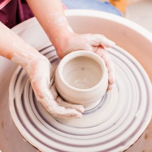 Ceramics & Wheel Throwing