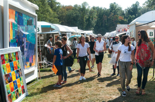 Fall festivals in Westchester includes the Armonk Outdoor Art Show