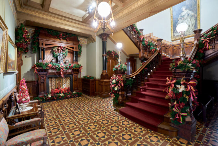 Historic holiday tours are available at Hudson River Museum's Glenview House