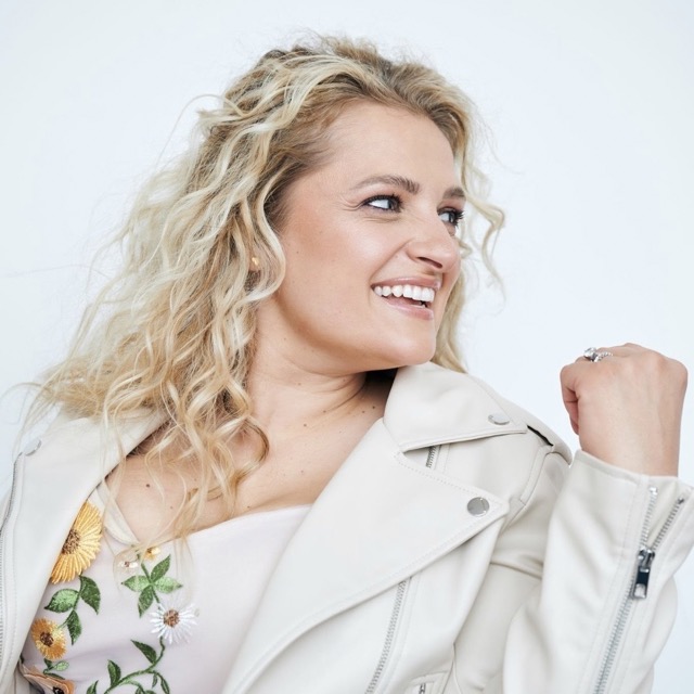 Tony Award winner Ali Stroker brings her cabaret, Neighbors to Arc Stages!