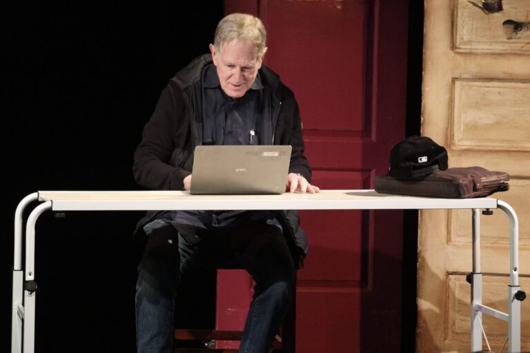 Marc Straus Imagines Aphasia Told Through Verse